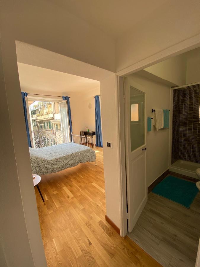 B&B Dormire Dai Grimaldi Genua Exterior foto